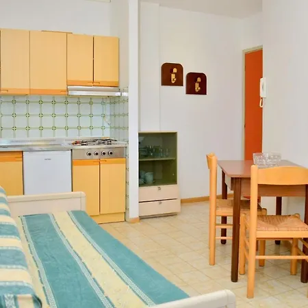 With Terrace In - By Beahost דירה *